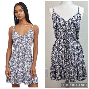 Rails Blue and White Elenor Floral button down belted Mini Dress Women’s S